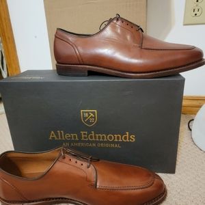 Allen Edmonds Lasalle Chili Men Dress Shoes